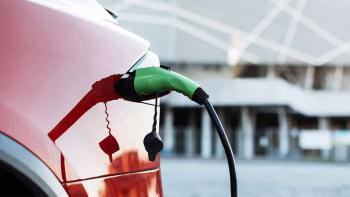 RICARICA AUTO ELETTRICA